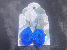 Load image into Gallery viewer, Crocheted earrings