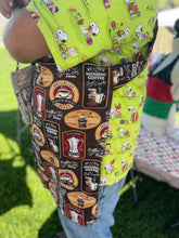 Load image into Gallery viewer, Crossback Aprons