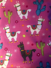 Load image into Gallery viewer, Crossback Aprons