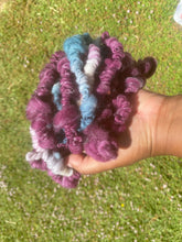 Load image into Gallery viewer, Beehives and boucle