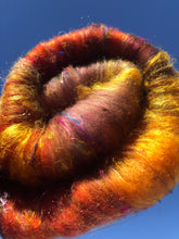 Load image into Gallery viewer, Leaf Pile