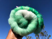 Load image into Gallery viewer, Christmas tree 🎄