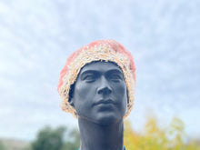 Load image into Gallery viewer, Beret (salmon with crocheted band)