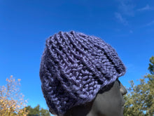 Load image into Gallery viewer, Smoothly slouching hat (Navy blue)