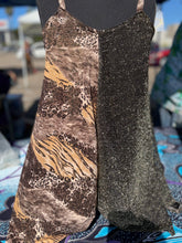 Load image into Gallery viewer, S&S Shoulder top