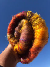 Load image into Gallery viewer, Leaf Pile