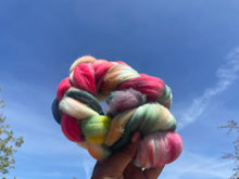 Load image into Gallery viewer, Roving 404(SWM) 3.6 ounces