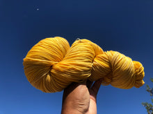 Load image into Gallery viewer, Yellow 1(Sport weight-328 yards/100g)