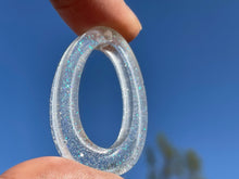 Load image into Gallery viewer, Open oval earring (large)