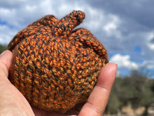 Load image into Gallery viewer, Mini pumpkin