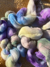 Load image into Gallery viewer, Winter rains