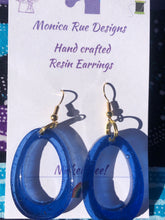 Load image into Gallery viewer, Open oval earring (large)