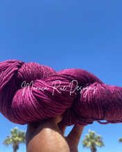 Load image into Gallery viewer, DK(Sparkle)231 yards
