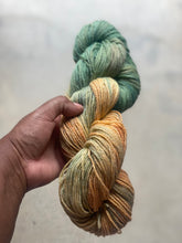 Load image into Gallery viewer, Organic DK ( 4 ply/246 yards /100 g/100% organic  merino)
