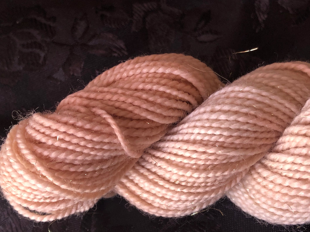 Pale Mauve(Sock weight/87yds/75% SWM/20%Nylon/5%Stellina/20g )