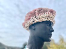 Load image into Gallery viewer, Beret (salmon with crocheted band)
