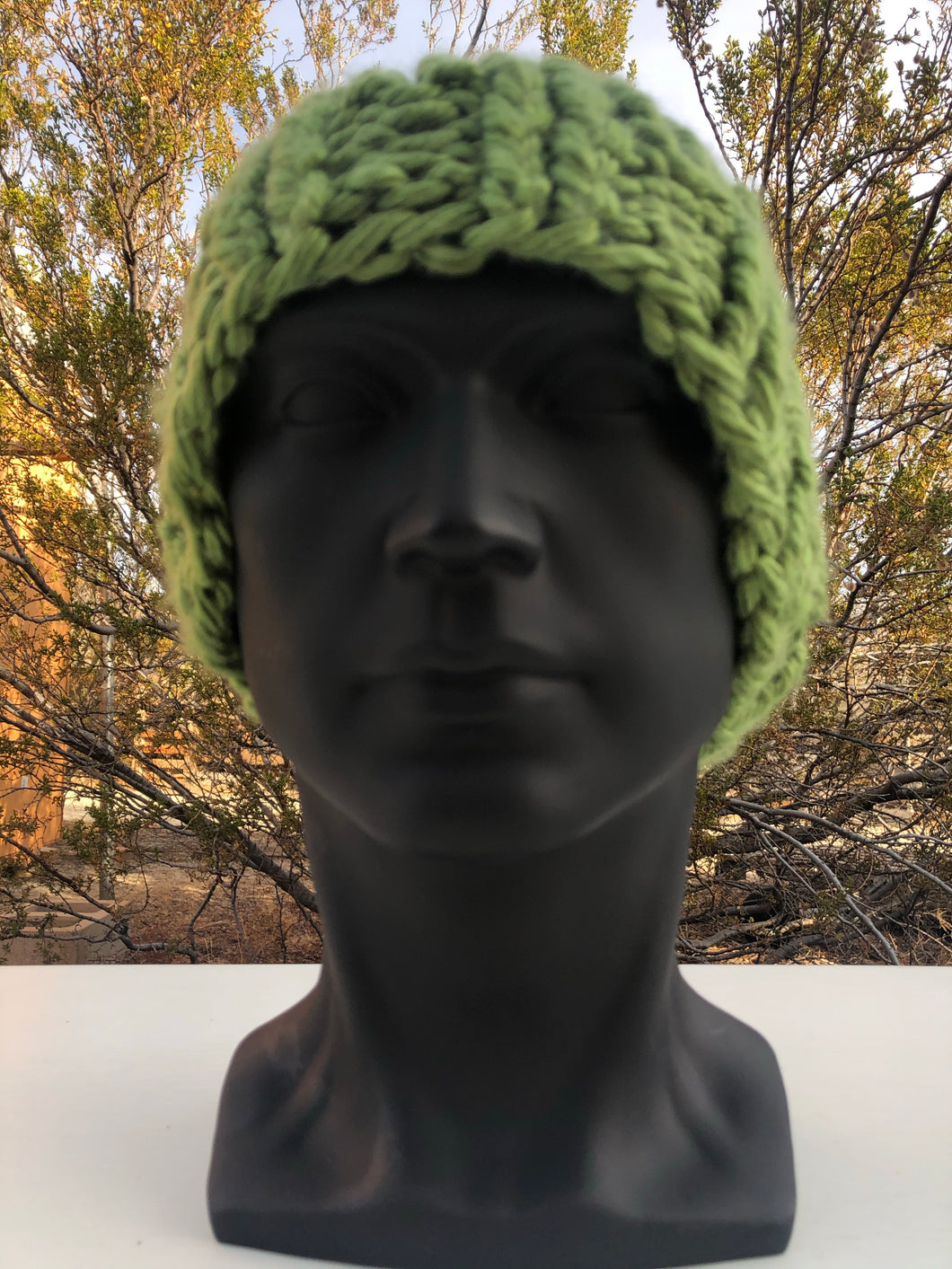 Smoothly slouching hat(pea green)