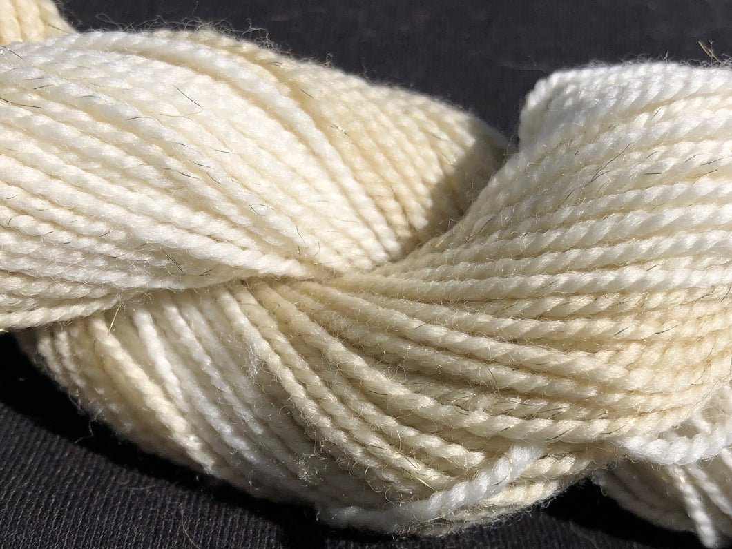 Pale Green(Sock weight/87yds/75%SWM,20%Nylon,5%Stellina)