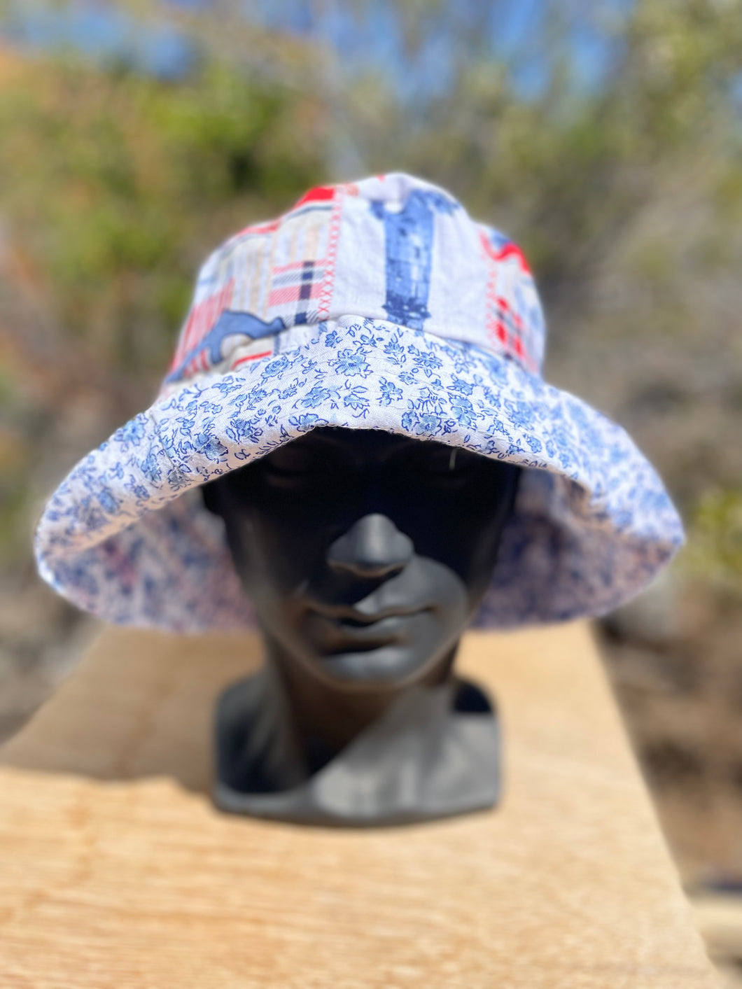 Bucket hat (nautical)